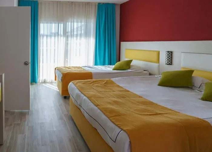 Side Win & 호텔 3*