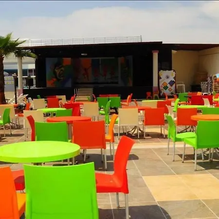 מלון Side Win & 3*