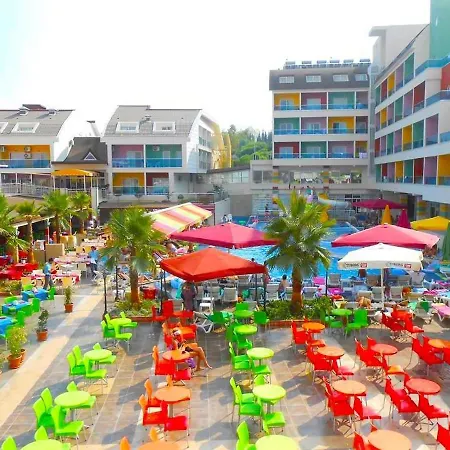 Side Win & מלון Evrenseki