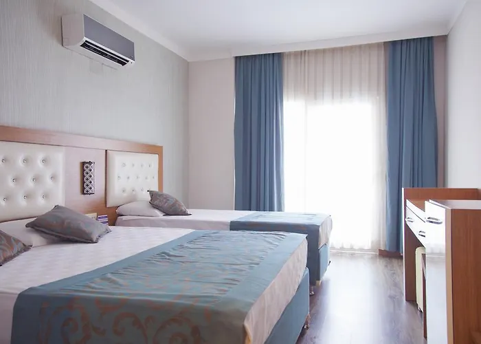 Side Win & Ξενοδοχείο 3*