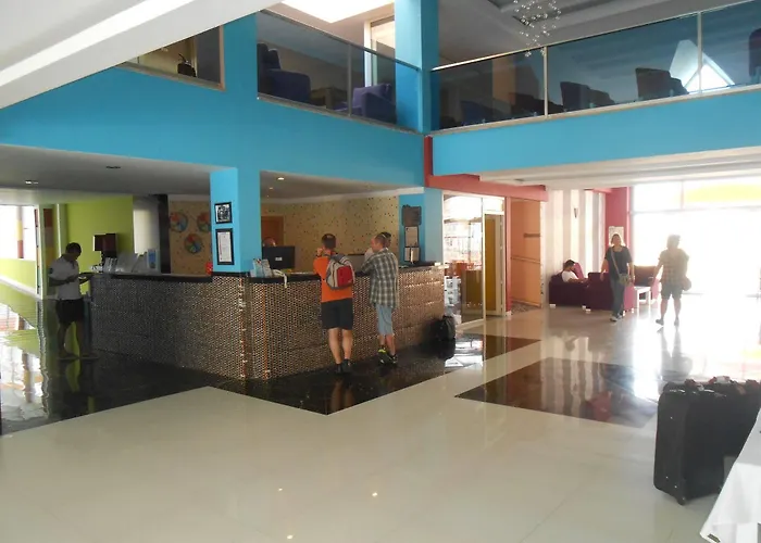 Side Win & Ξενοδοχείο