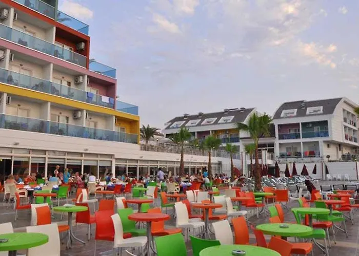 Ξενοδοχείο Side Win & 3*