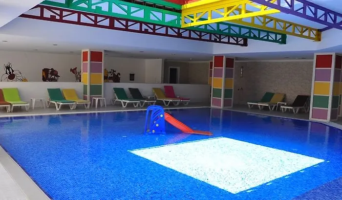 Ξενοδοχείο Side Win & 3*